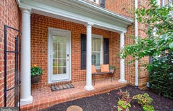 8248 NATIVE VIOLET DR, LORTON, VA 22079