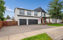 539 NE 20TH Ave, Canby, OR 97013