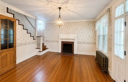 210 Washington Ave, Vandergrift, PA 15690
