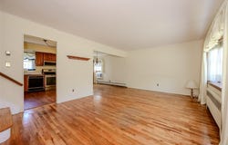 87 Central Park Road, Plainview, NY 11803