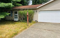 5921 Pine Street, Andover, OH 44003