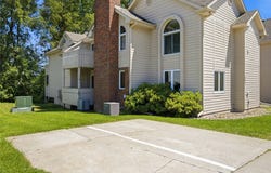 401 SE Lowell Drive, Ankeny, IA 50021