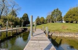 610 ROLLING HILLS Road, SOLOMONS, MD 20688
