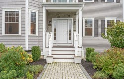 17 Chamberlain Rd, Westford, MA 01886