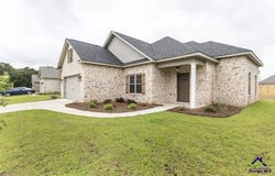 515 Bristleleaf Path, Kathleen, GA 31047