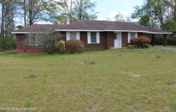 206 E Meadowbrook Drive, Brookhaven, MS 39601