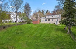557 Main St, West Newbury, MA 01985