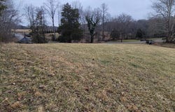 2 Blackberry Lane, London, KY 40741