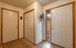 1804 Jack Nicklaus Dr, Elk Point, SD 57025