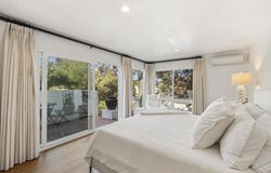 371 Longden Ln, Solana Beach, CA 92075