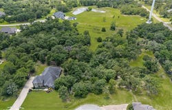 10223 Cambridge Drive, Iola, TX 77861
