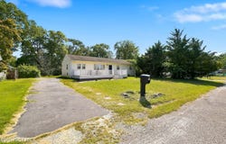 333 Constitution Drive, Forked River, NJ 08731