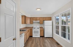 1232 COMMERCIAL CT, HARRISONBURG, VA 22802