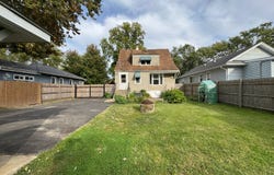 303 DAVISON Street, Joliet, IL 60433