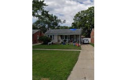 15690 McCann St, Southgate, MI 48195