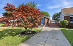 329 Lamont Drive, Buffalo, NY 14226