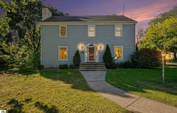 900 E Maple, Mt Pleasant, MI 48858