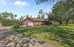 142 Sunfish Road, Alma, GA 31510