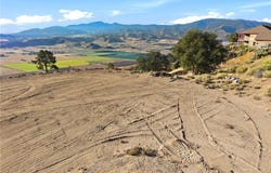 26400 Skyline Drive, Tehachapi, CA 93561