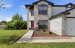 1518 33rd, Hondo, TX 78861