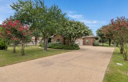 174 Estrella Xing, Georgetown, TX 78628
