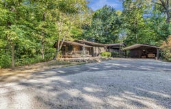 1725 ST ELMO Ave, Memphis, TN 38127