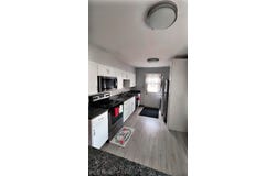 307 Rowan Drive, Berea, OH 44017