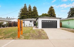 586 Bluefield Ln, Hayward, CA 94541
