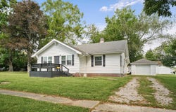 301 Clark Street, Georgetown, IL 61846