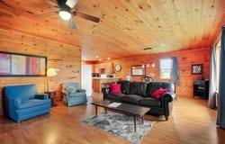 2622 County Road 382, Dora, MO 65637