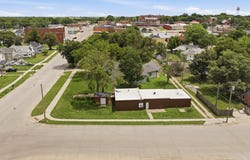 14 N 3RD, Herington, KS 67449