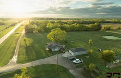 1460 14000 Rd, Altamont, KS 67330