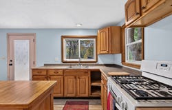 377 Tully Rd, Orange, MA 01364
