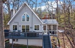 3166 Cherry Ridge Road, Bushkill, PA 18324