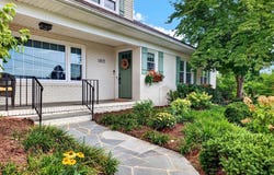 1817 CHEROKEE RD, WAYNESBORO, VA 22980