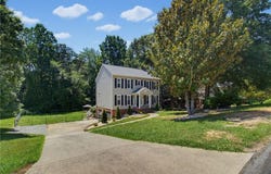 6013 Stone Bluff Drive, Clemmons, NC 27012