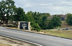 1063 Golf Drive, Branson West, MO 65737