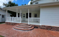 501 N Monroe, Versailles, MO 65084