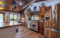 2170 MUSKY DAM LN, Eagle River, WI 54521