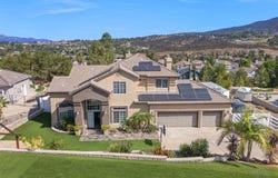 1521 Miss Elle, Alpine, CA 91901