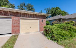 2516 Red Oak Trail, Crest Hill, IL 60403