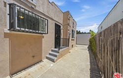 936 S Lucerne Blvd, Los Angeles, CA 90019