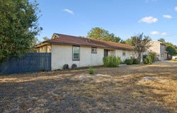 200 Seminole Rd, Leander, TX 78641