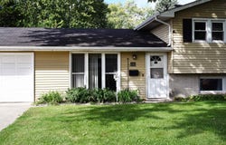 406 Twillo Run Drive, New Haven, IN 46774-1574
