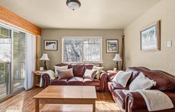 195 Snowplow Rd, Sandpoint, ID 83864