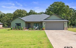 139 Cr 2461, Mineola, TX 75773