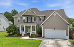 209 Middle Ridge Drive, Hubert, NC 28539