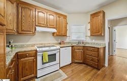 108 Commons Drive, Easley, SC 29642