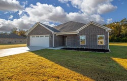 1112 Duke Drive, Bauxite, AR 72011