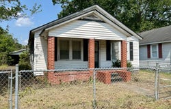 105 Erika Ln, Elloree, SC 29047